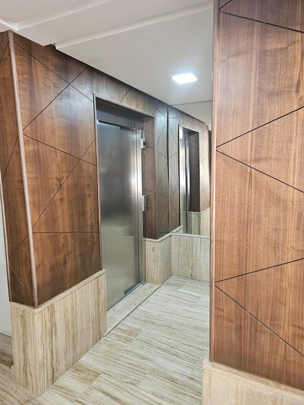 Mia Appartement N1 - Elegance, Confort Et Serenite Casablanca Bagian luar foto